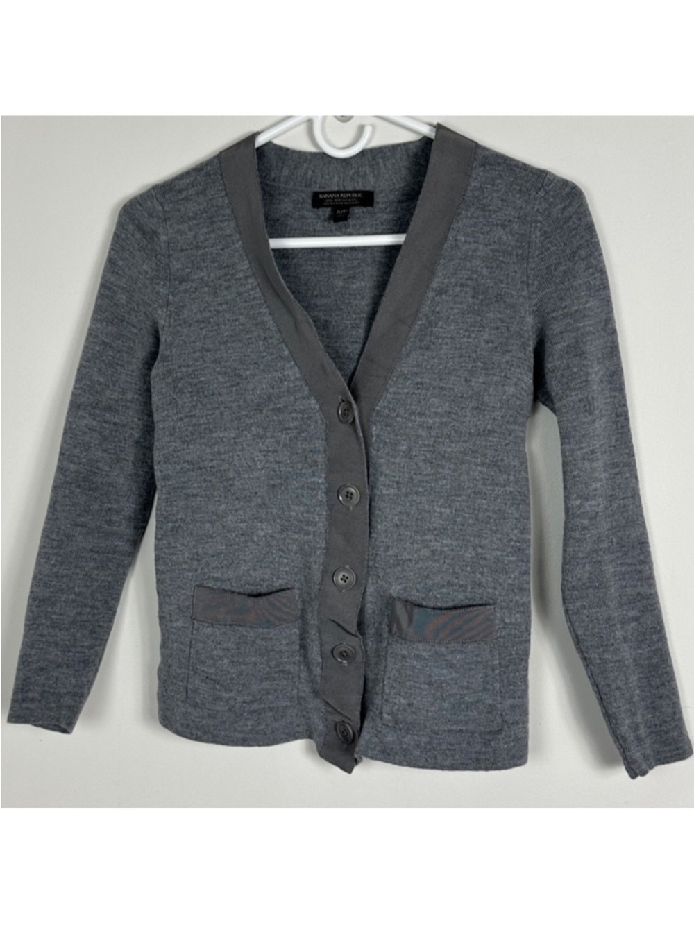 Banana Republic 100% Merino Wool Grey Knit Cardigan Sweater Womens Size Small S